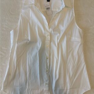 Ann Taylor White Sleeveless Fitted Button Down Shirt